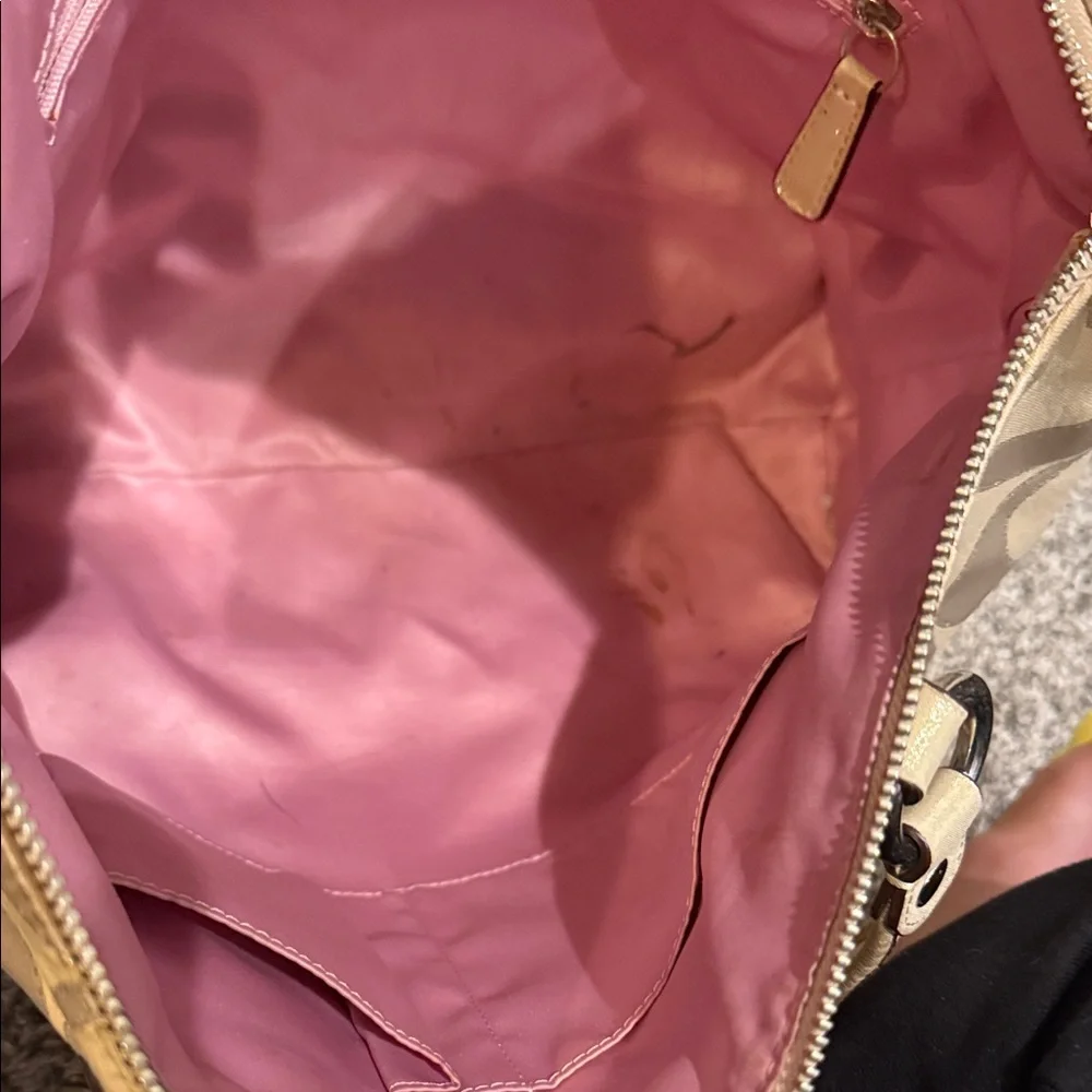 Coach y2k poppy Metallic Gold Logo Shoulder Bag 2 hangtags silver handbag